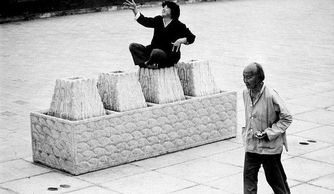 八十年代的氣功熱 是 強(qiáng)身內(nèi)功 還是 一場鬧劇