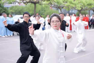 長治市中醫醫院舉辦紀念5 12國際護士節暨健身功法八段錦比賽 預賽