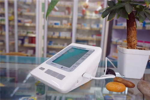 鴻蒙首款醫療生態產品,脈搏波血壓計rbp 2400健康檢測專家