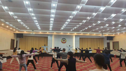 廣元市健身氣功指導員走進省直機關 開展教學活動